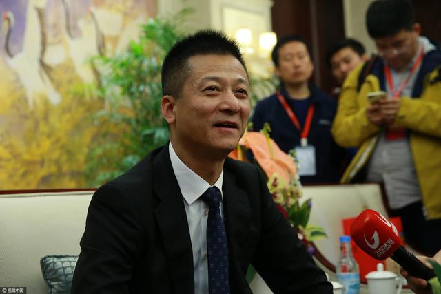 妇女厕撒尿和全身